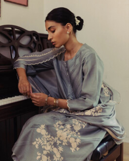 a little fly alf modeling agency india bombay delhi fashion shoot modelling tenzin lhagyal ar rhea kapoor 