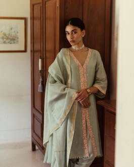 a little fly alf modeling agency india bombay delhi fashion shoot modelling tenzin lhagyal ar rhea kapoor 