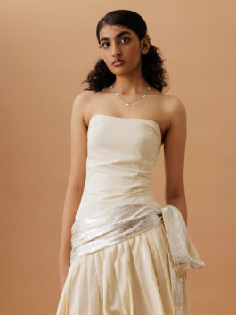 Indian fashion model Yashvi Birla in ivory strapless dress for Ose Studios lookbook – represented by ALF modeling agency 